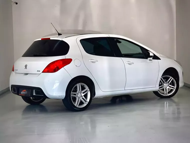 Peugeot 308 Branco 7