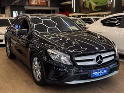 Mercedes-benz GLA 200