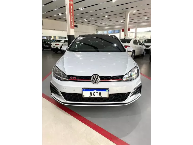 Volkswagen Golf Prata 6