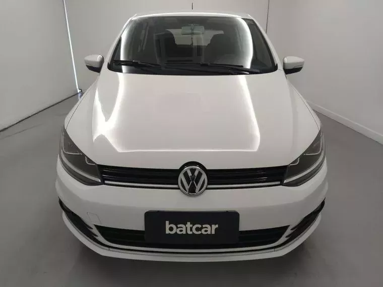 Volkswagen Fox Branco 8