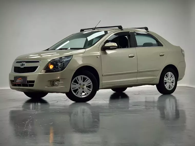 Chevrolet Cobalt Bege 5