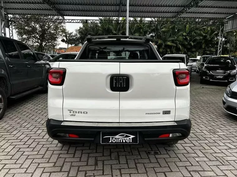 Fiat Toro Branco 9