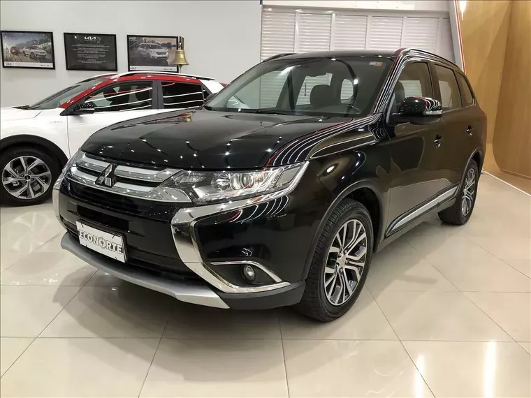 Mitsubishi Outlander Preto 12