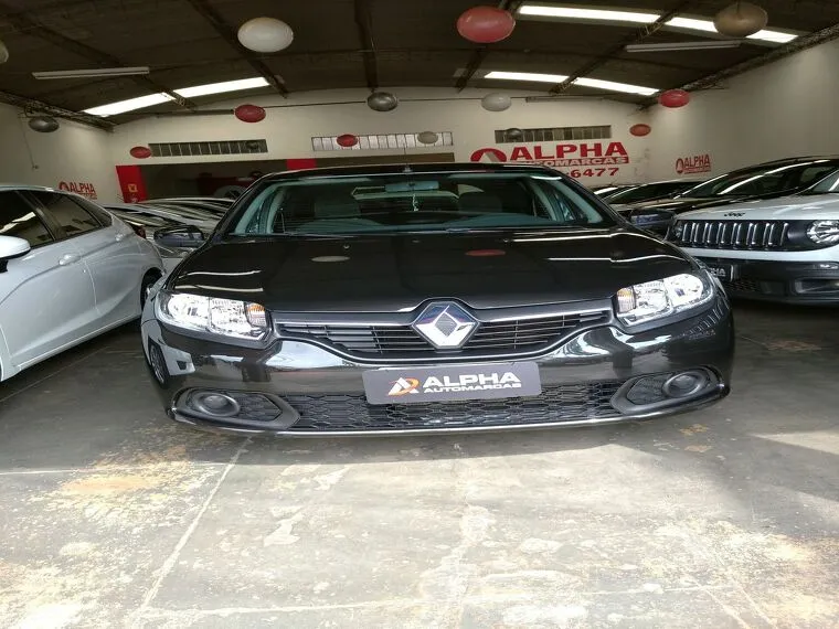 Renault Sandero Preto 1