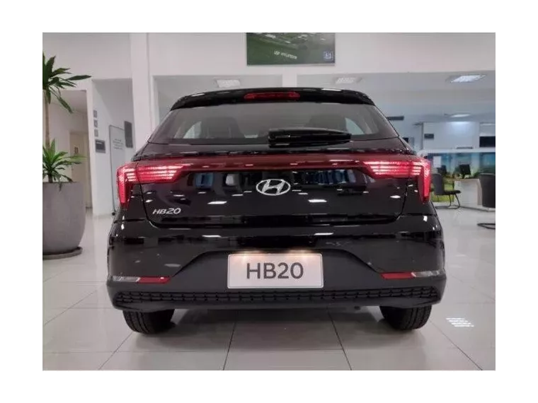 Hyundai HB20 Preto 7