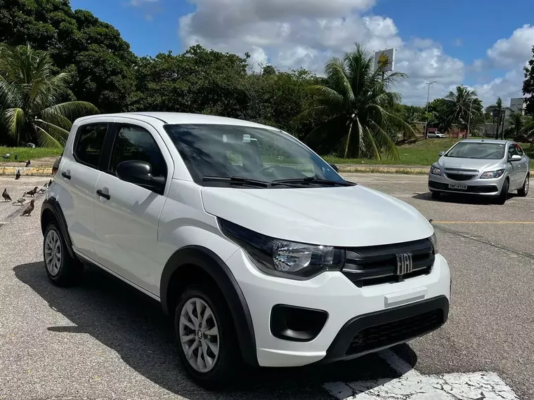 Fiat Mobi Branco 4