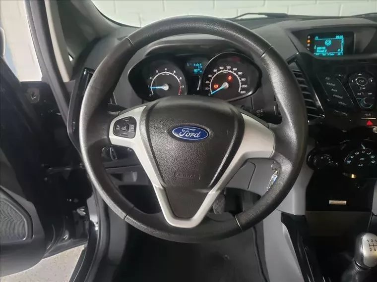 Ford Ecosport Preto 9