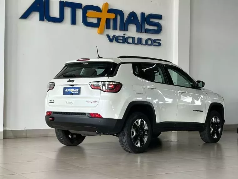 Jeep Compass Branco 10