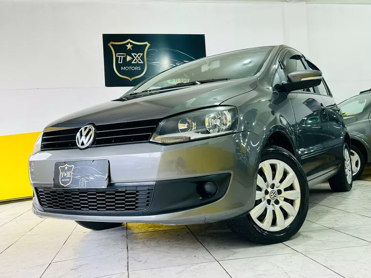 Volkswagen Fox Cinza 10