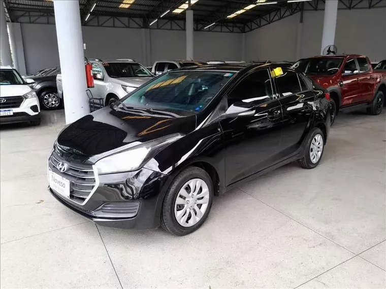 Hyundai HB20S Preto 2