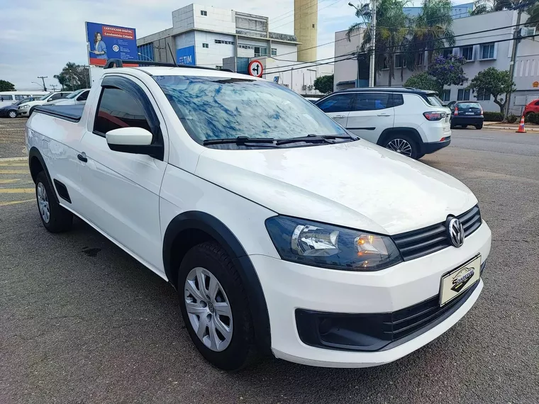 Volkswagen Saveiro Branco 5