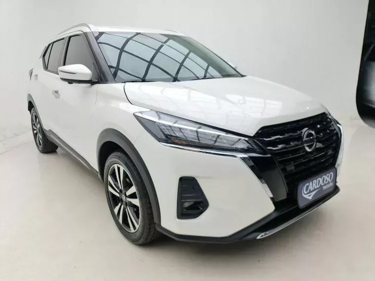 Nissan Kicks Branco 15