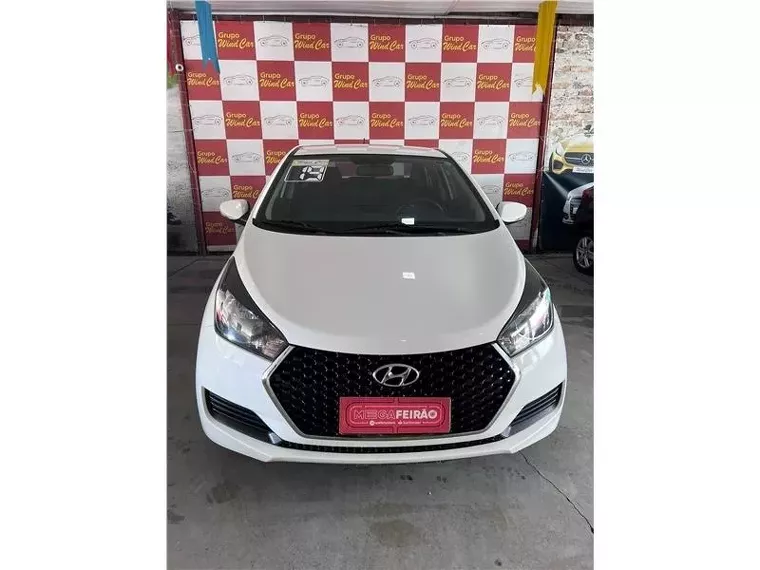 Hyundai HB20S Branco 6