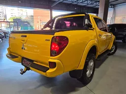 Mitsubishi L200 Triton