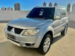 Mitsubishi Pajero TR4