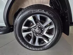 Toyota Hilux SW4
