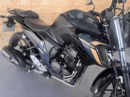 Fazer 250