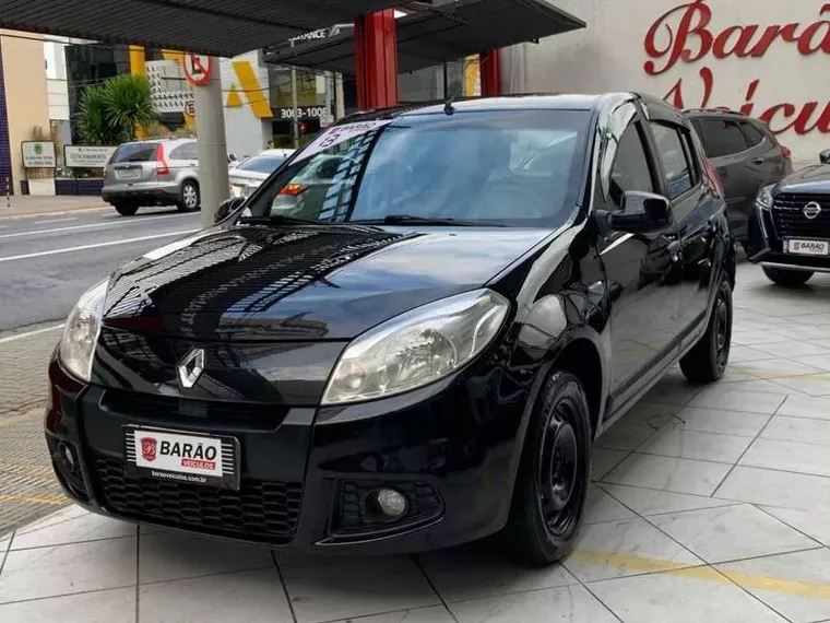 Renault Sandero Preto 1