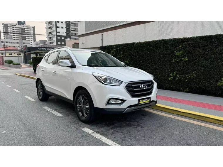 Hyundai IX35 Branco 8