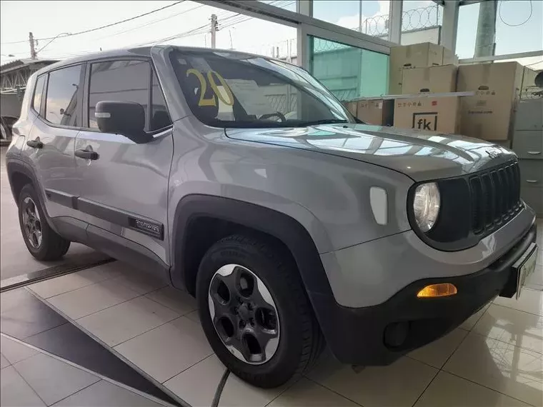 Jeep Renegade Prata 11