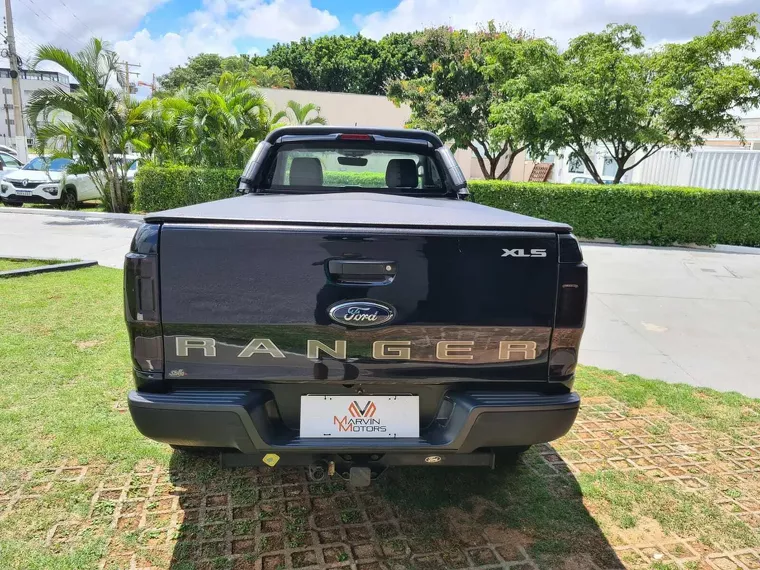 Ford Ranger Preto 7