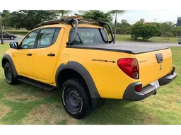 Mitsubishi L200 Savana