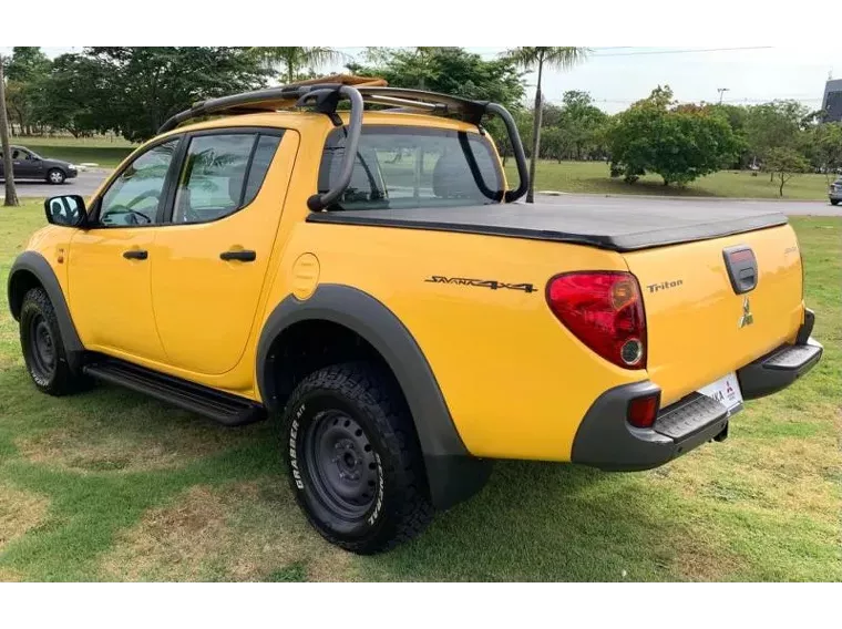 Mitsubishi L200 Savana Amarelo 20