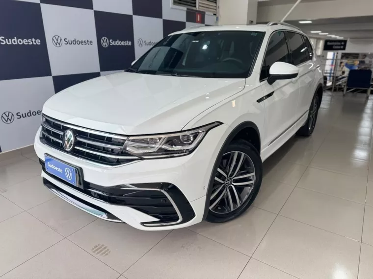 Volkswagen Tiguan 2.0 300 TSI GASOLINA ALLSPACE R-LINE AUTOMÁTICO 2024