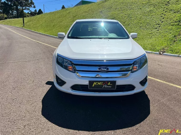 Ford Fusion Branco 2