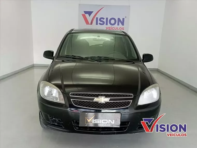 Chevrolet Celta Preto 14