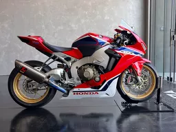 CBR 1000