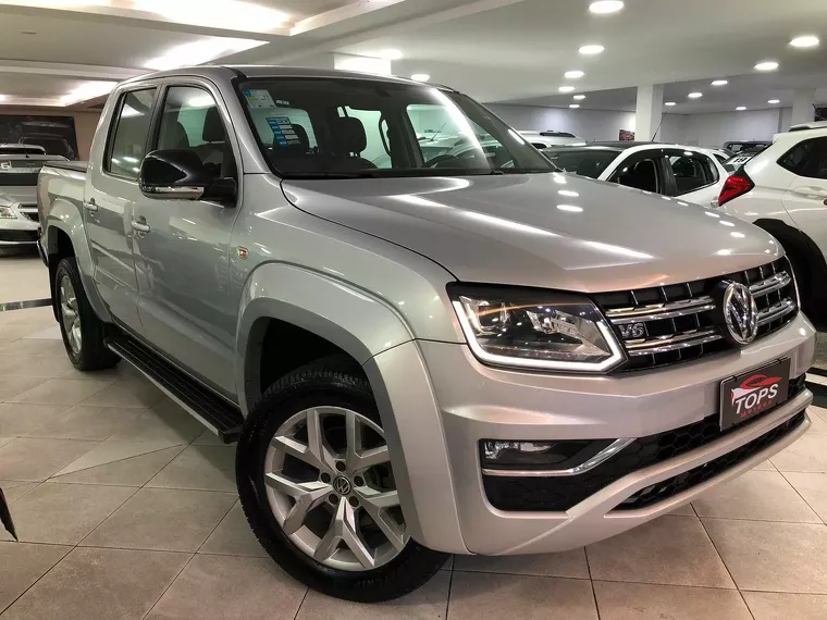 Volkswagen Amarok Prata 6