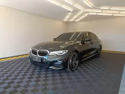 Vendido BMW 330e Corporate Edition Au. - Carros usados para venda