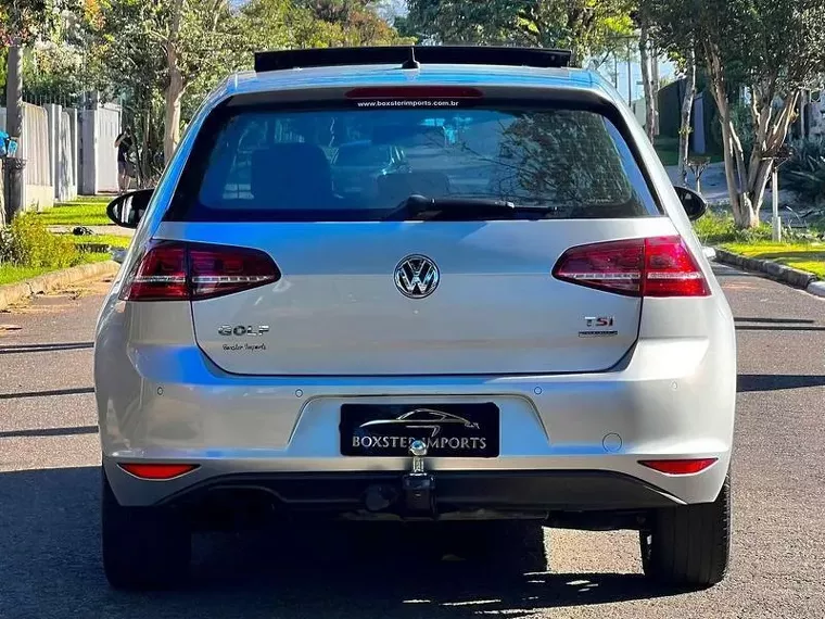 Volkswagen Golf Prata 16