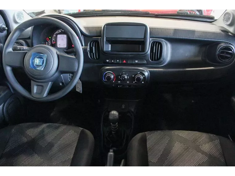 Fiat Mobi Cinza 14