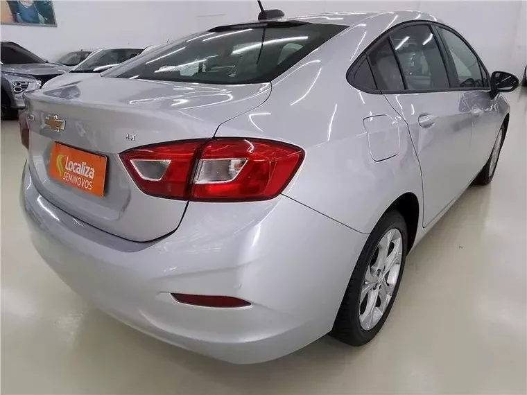 Chevrolet Cruze Prata 8