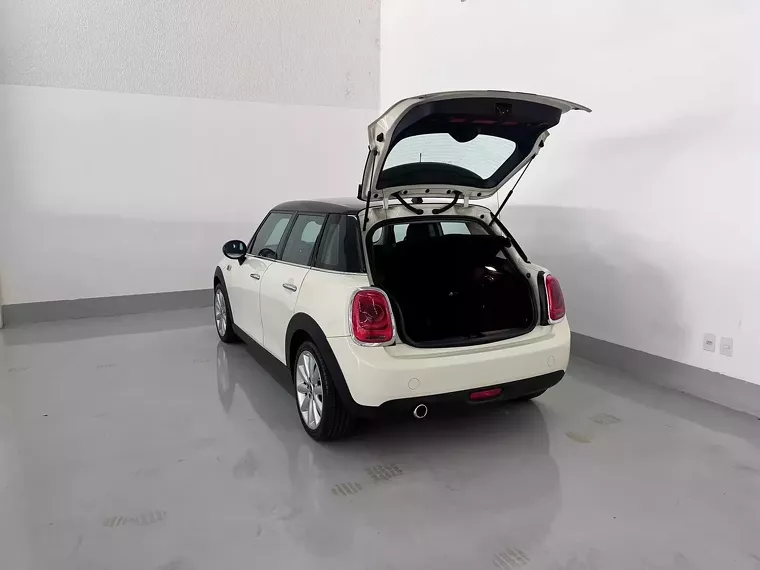 Mini Cooper Branco 11