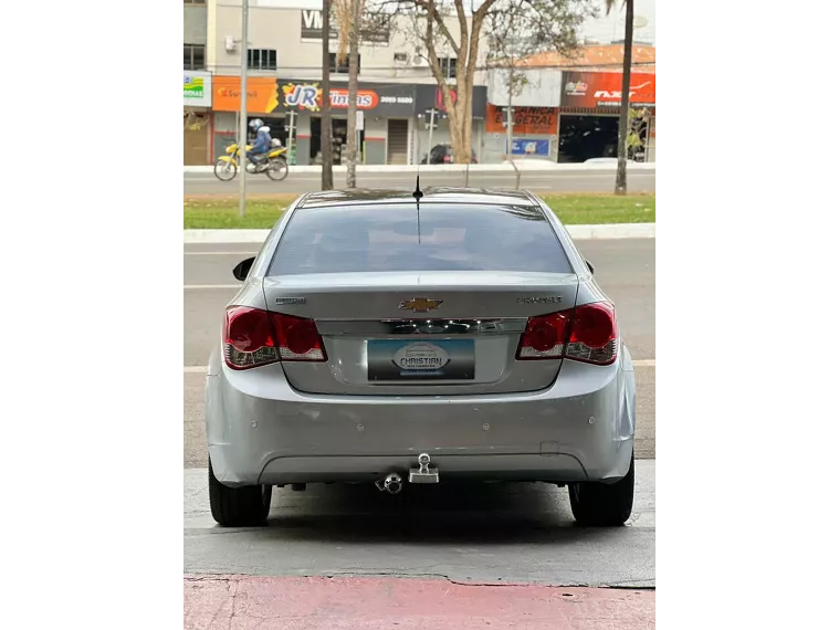 Chevrolet Cruze Prata 12