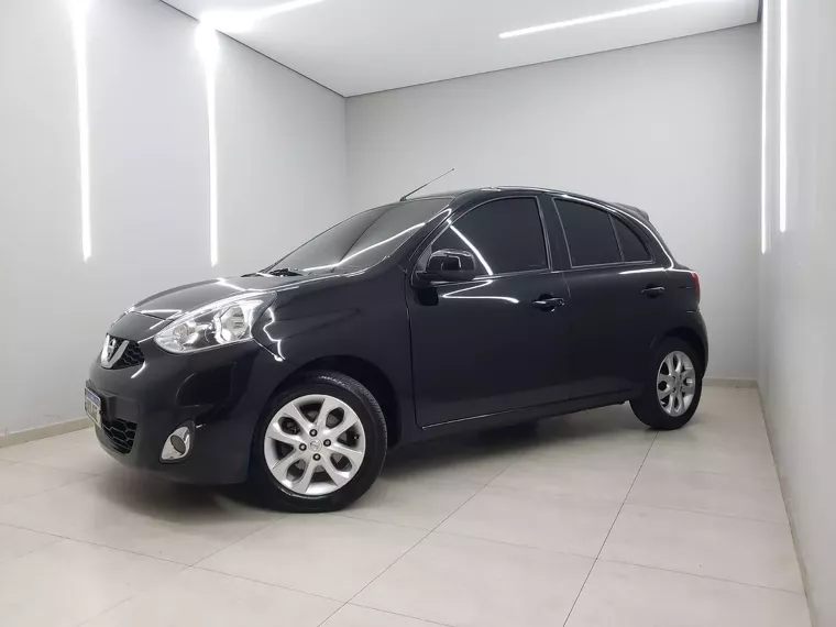 Nissan March Preto 7