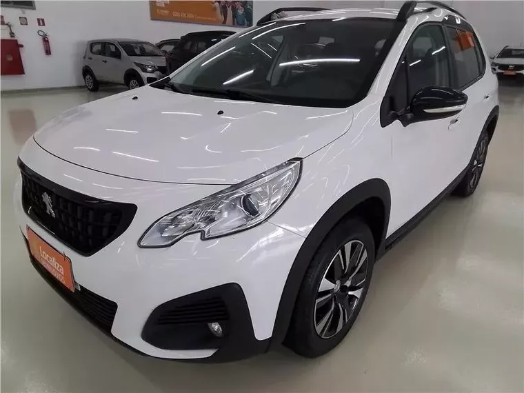 Peugeot 2008 Branco 3