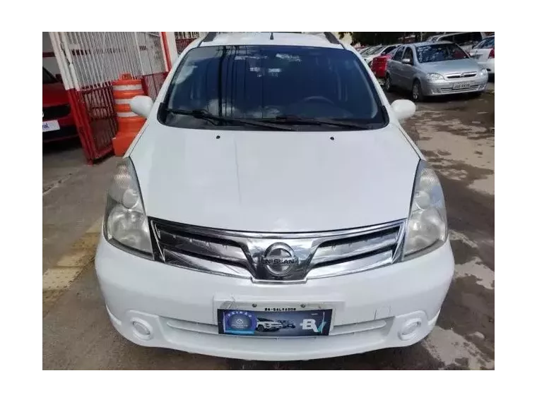 Nissan Grand Livina Branco 4