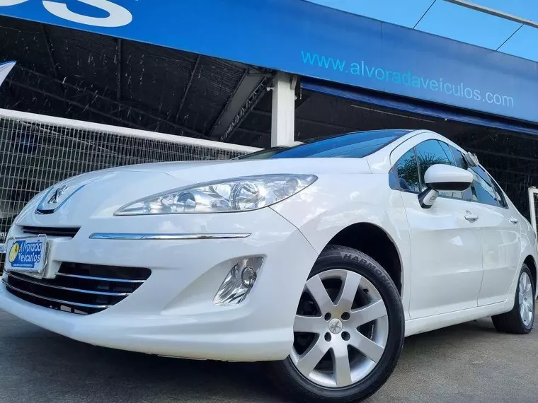 Peugeot 408 Branco 10