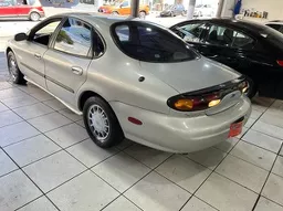 Ford Taurus