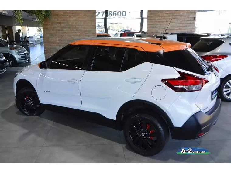 Nissan Kicks Branco 20