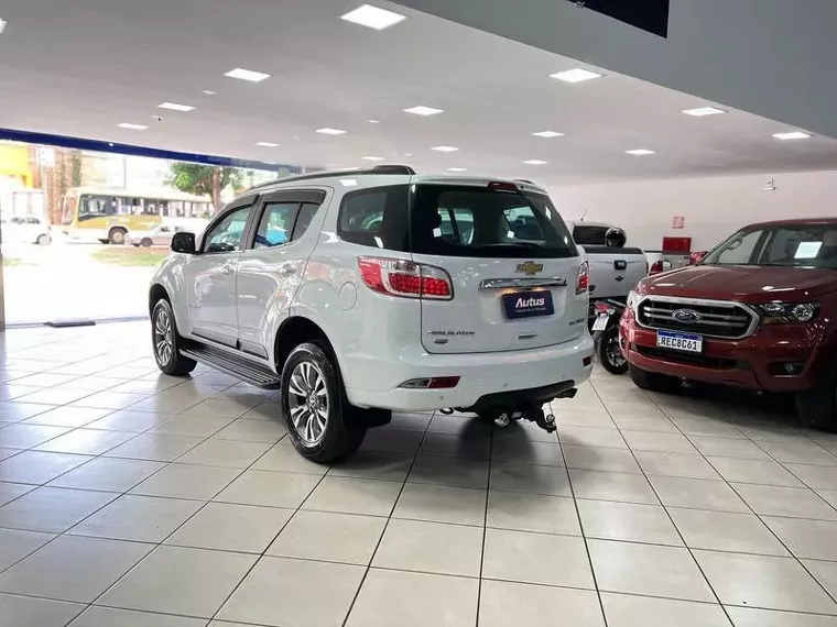 Chevrolet Trailblazer Branco 10