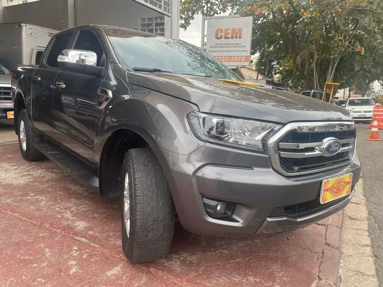 Ford Ranger Cinza 1