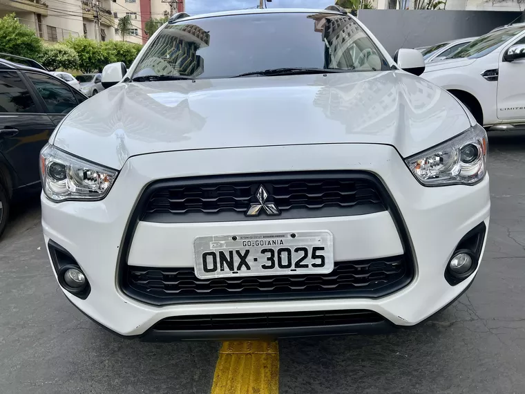 Mitsubishi ASX Branco 1