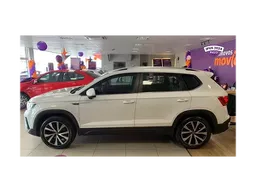 Volkswagen Taos