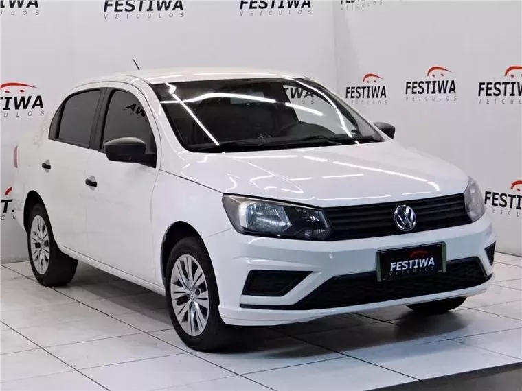 Volkswagen Voyage Branco 4