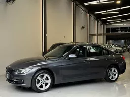 BMW 320i